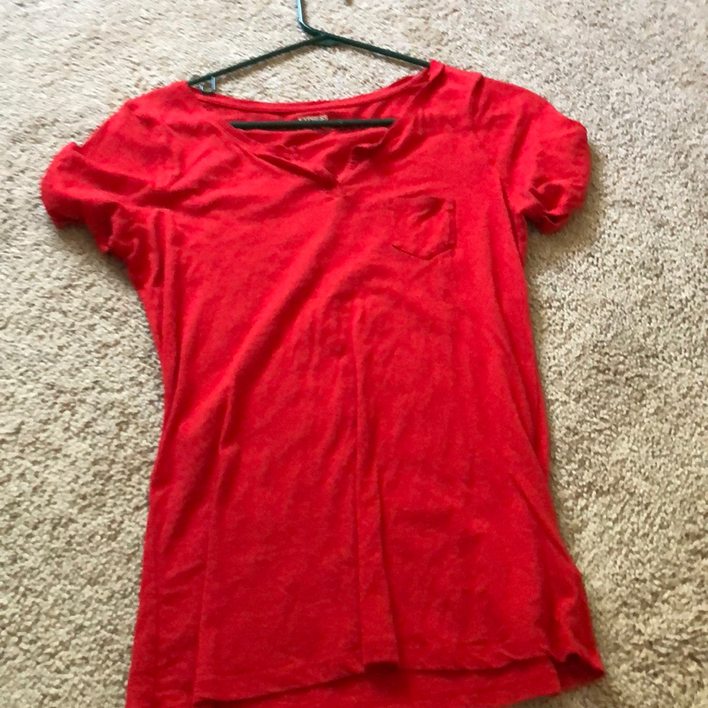 Red Tee